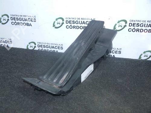 Used Pedal BMW 3 (E90) 318 i (129 hp) 5697640