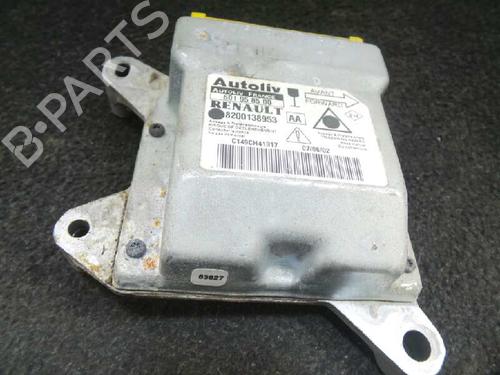 Used ECU airbags RENAULT LAGUNA II (BG0/1_) 3.0 V6 24V (BG01, BG02, BG0D, BG0Y) (207 hp) 5694684
