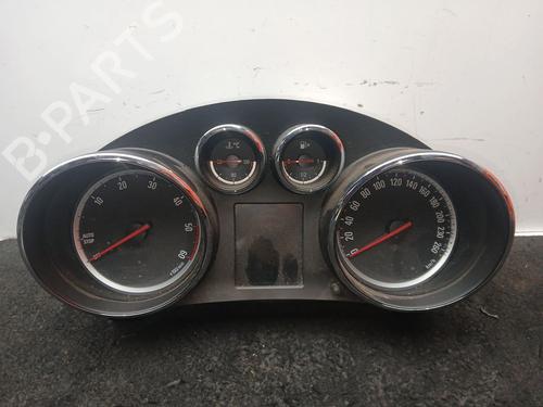 Used Instrument cluster Instrument cluster 39451537 39451537