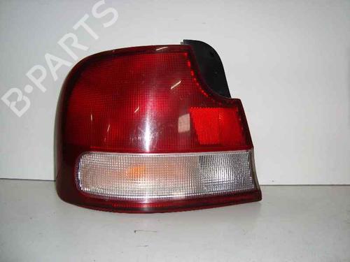Used Left taillight HYUNDAI LANTRA I (J-1) [1990-1995]  10241664