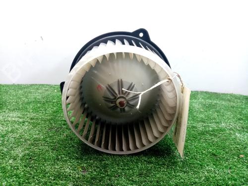 Ventilator motor TOYOTA COROLLA (_E12_) 2.0 D-4D (CDE120R, CDE120L_) (116 hp) 10285824