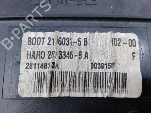 Fuse box CITROËN C5 II (RC_) 2.0 HDi (RCRHRH) | BP32175578E1 