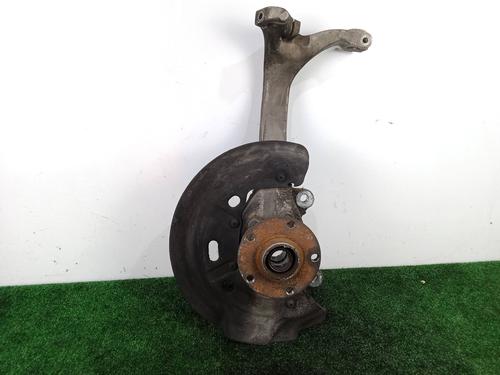 Venstre Styrespindel Lejehus AUDI A8 D3 (4E2, 4E8) 4.0 TDI quattro (275 hp) 32124742