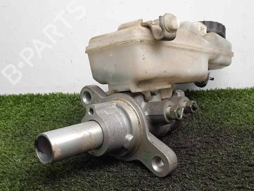 Used Brake master cylinder TOYOTA AVENSIS Saloon (_T27_) 2.2 D-4D (ADT271_, ADT271R) (150 hp) 18154738