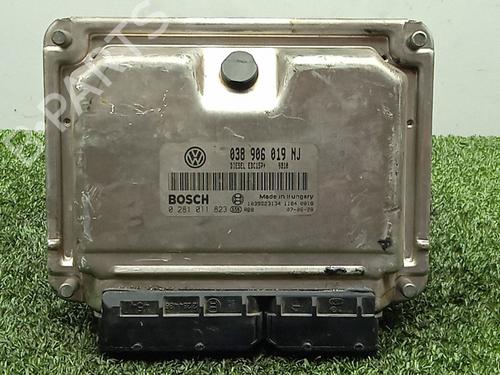 Used Engine control unit (ECU) SEAT CORDOBA (6L2) 1.9 TDI (100 hp) 29891879