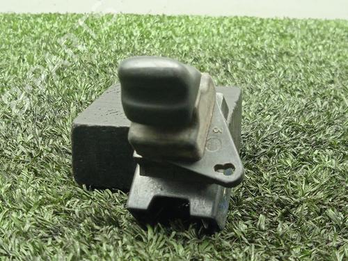 Used Right front window switch HONDA CR-V I (RD) 2.0 16V 4WD (RD1, RD3) (147 hp) 30772544