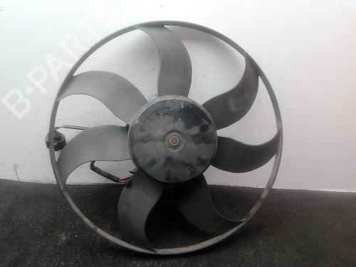 Used Radiator fan VW GOLF VI (5K1) 1.6 TDI (105 hp) 30902828
