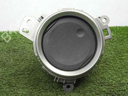 Used Air vent TOYOTA AURIS (_E18_) 1.4 D-4D (NDE180_, NDE180R) (90 hp) 17540060