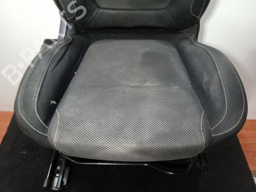 Right front seat RENAULT MEGANE IV Hatchback (B9A/M/N_) 1.5 dCi 90 (B9A1) | BP24239194C16 