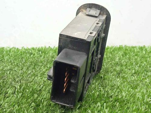 Switch KIA SORENTO I (JC) 2.5 CRDi 4WD | BP22624015I30 