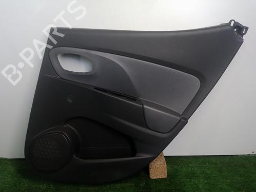 Bageste højre beklædning RENAULT CLIO IV (BH_) 1.2 TCe 120 (BHM0) (120 hp) 15946190
