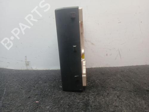 Fuse box RENAULT MEGANE III Hatchback (BZ0/1_, B3_) 1.5 dCi (BZ0C) | BP33980677E1 - Image 3
