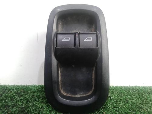 Interrupteur de vitre avant gauche FORD TRANSIT CUSTOM V362 Bus (F3) 2.2 TDCi (100 hp) 31853063