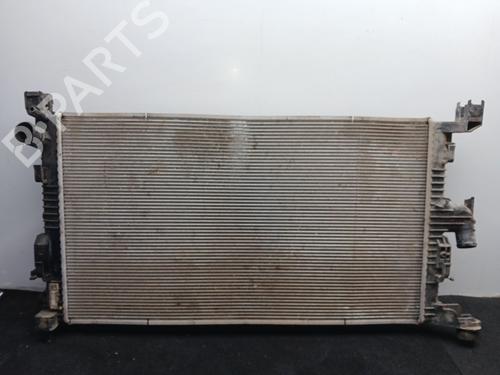 Used Water radiator Water radiator DACIA DUSTER (HM_) 1.5 dCi 115 4x4 (114 hp) 33117357 33117357