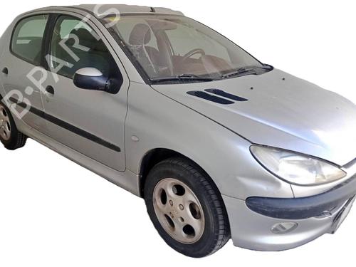 Brugte PEUGEOT 206 Hatchback (2A/C) 1.6 16V 4749309