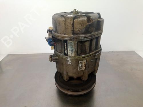 Used AC compressor OPEL VECTRA B (J96) 1.7 TD (F19) (82 hp) 5736695