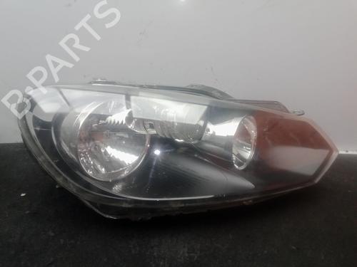 Used Right headlight VW GOLF VI (5K1) 1.6 TDI (105 hp) 31814531