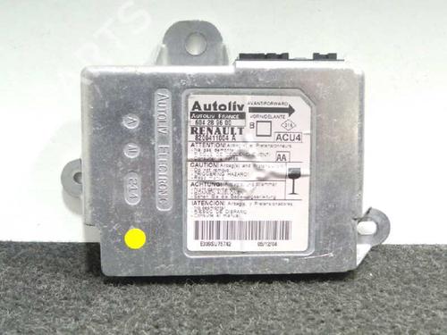 Airbag styreenhed RENAULT MEGANE II (BM0/1_, CM0/1_) 1.6 16V (112 hp) 5729227