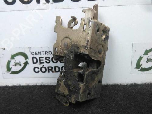 Used Front right lock MERCEDES-BENZ VITO Bus (W638) [1996-2003]  10365978
