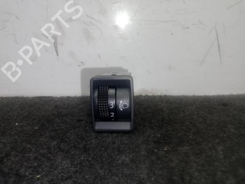 Used Headlight switch NISSAN QASHQAI II (J11, J11_) 1.5 dCi (110 hp) 29965224