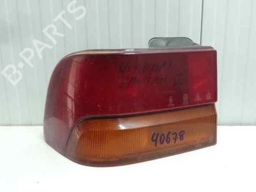 Used Left taillight HYUNDAI LANTRA II (J-2) 1.8 16V (128 hp) 5728958