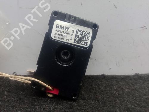 Antenne/Base BMW 5 (G30, F90) 520 d (190 hp) 24329804