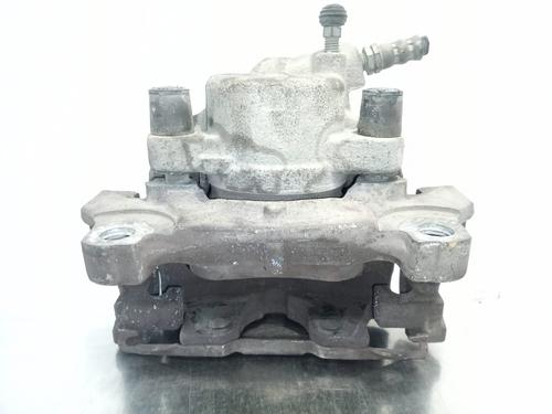 Used Right front brake caliper LAND ROVER FREELANDER 2 (L359) [2006-2015]  17014536