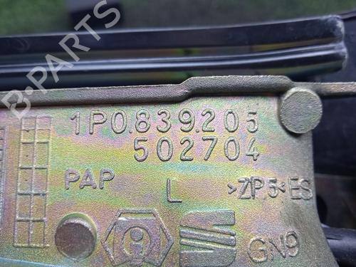 Rear left exterior door handle SEAT LEON (1P1) 1.9 TDI | BP22239763C130 