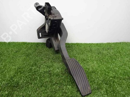 Used Pedal OPEL MERIVA A MPV (X03) 1.7 CDTI (E75) (100 hp) 8902491