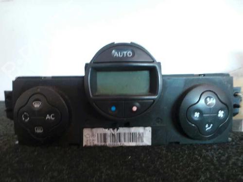 Used Climate control RENAULT SCÉNIC II (JM0/1_) 1.5 dCi (JM0F) (82 hp) 5738256