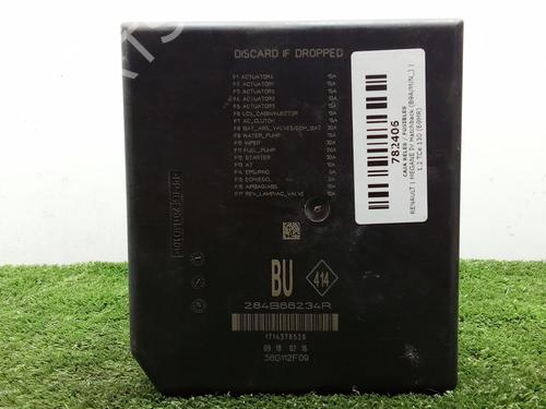 fuse-box-renault-megane-iv-hatchback-b9amn_-2015-40044911 main image