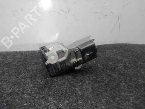 Used Mass air flow sensor CITROËN C4 CACTUS 1.5 BlueHDi 100 (102 hp) 30734937