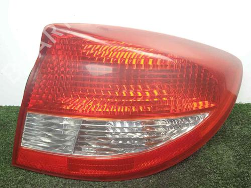 Højre baglygte KIA RIO I Hatchback (DC) 1.3 (82 hp) 7640901