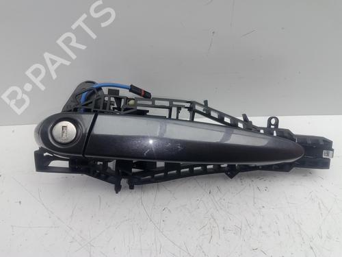 Used Front left exterior door handle BMW 4 Gran Coupe (F36) 430 d (258 hp) 17122972