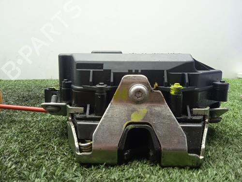 Used Tailgate lock MERCEDES-BENZ M-CLASS (W164) ML 280 CDI 4-matic (164.120) (190 hp) 31581120