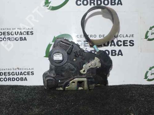 Used Front left lock TOYOTA COROLLA (_E12_) 1.6 VVT-i (ZZE121_, ZZE121R) (110 hp) 5739830