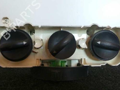 Climate control TOYOTA COROLLA (_E12_) 1.4 VVT-i (ZZE120_, ZZE120R) | BP5686123I5 