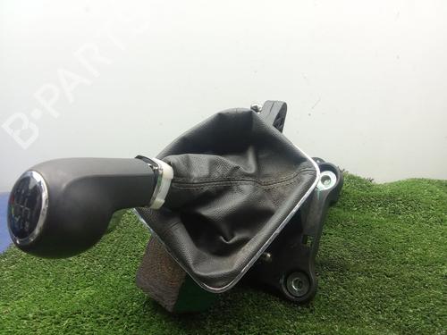 Used Gear lever Gear lever OPEL ZAFIRA / ZAFIRA FAMILY B (A05) 1.9 CDTI (M75) (120 hp) 39654123 39654123