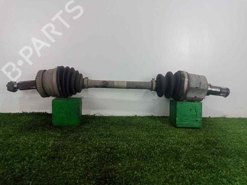 Used Left front driveshaft KIA CARENS III MPV (UN) [2006-2013]  28598908