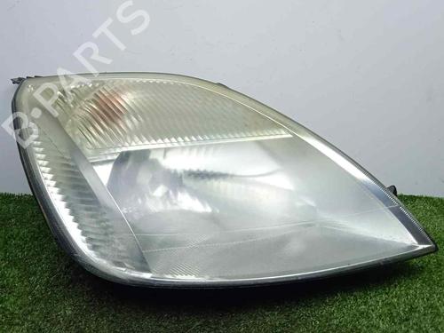 Right headlight FORD FIESTA V (JH_, JD_) 1.4 16V (80 hp) 11052577