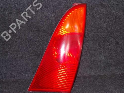 Used Right taillight FORD FOCUS I (DAW, DBW) 1.6 16V (100 hp) 5775347