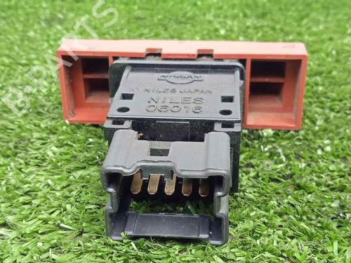 Warning switch NISSAN X-TRAIL I (T30) 2.2 dCi 4x4 | BP11532415I22 