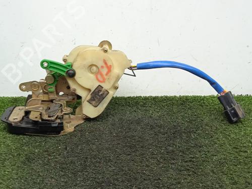Used Rear right lock KIA SORENTO I (JC) 2.5 CRDi 4WD (140 hp) 29352934