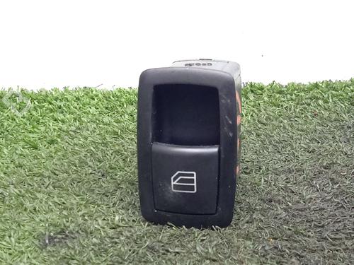 Used Right front window switch MERCEDES-BENZ A-CLASS (W169) A 200 CDI (169.008, 169.308) (140 hp) 31827560