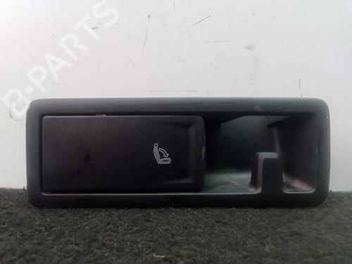 Used Rear left interior door handle SEAT LEON ST (5F8) [2012-2020]  23245863