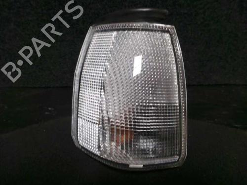 Used Right front indicator Right front indicator 5707997 5707997