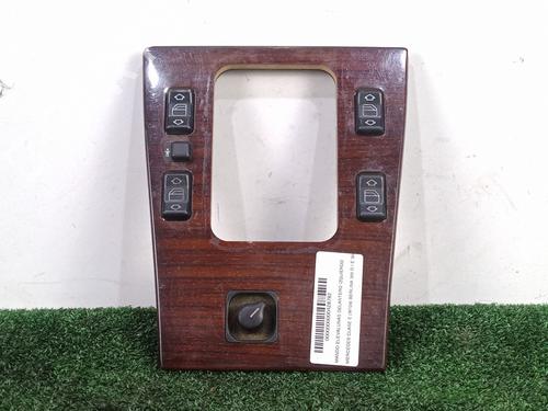 Used Left front window switch MERCEDES-BENZ E-CLASS (W124) E 300 D (124.131) (136 hp) 30772545