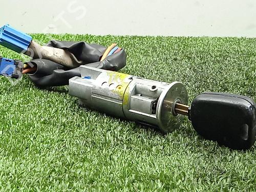 Used Ignition barrel CITROËN XSARA PICASSO (N68) 2.0 HDi (90 hp) 28051901