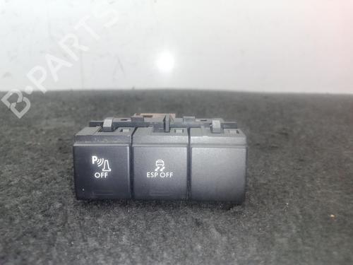Used Switch Switch 32979654 32979654