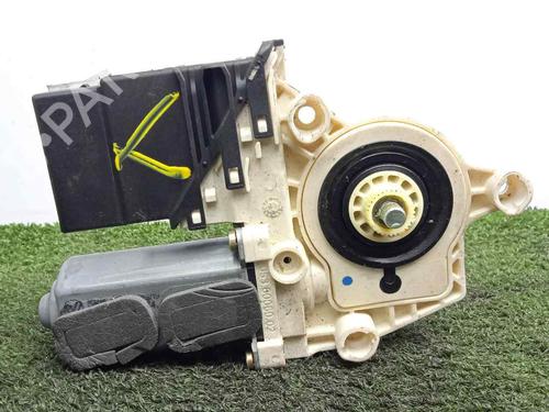 Left rear window motor SEAT ALTEA (5P1) 1.9 TDI | BP30113563E23